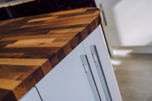 Kitchen- click for photo gallery